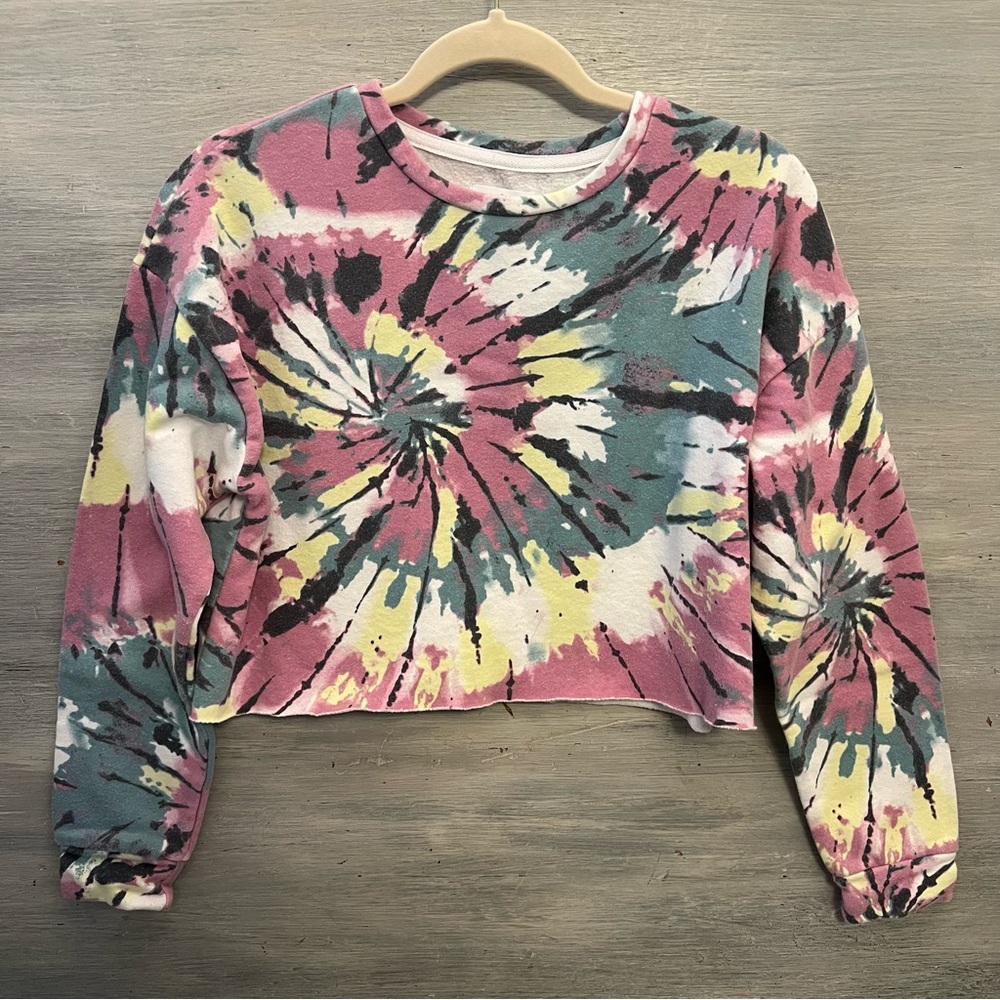 Colsie Multicolor Tie Dye Crop Sweatshirt Size Small‎ Good Condition